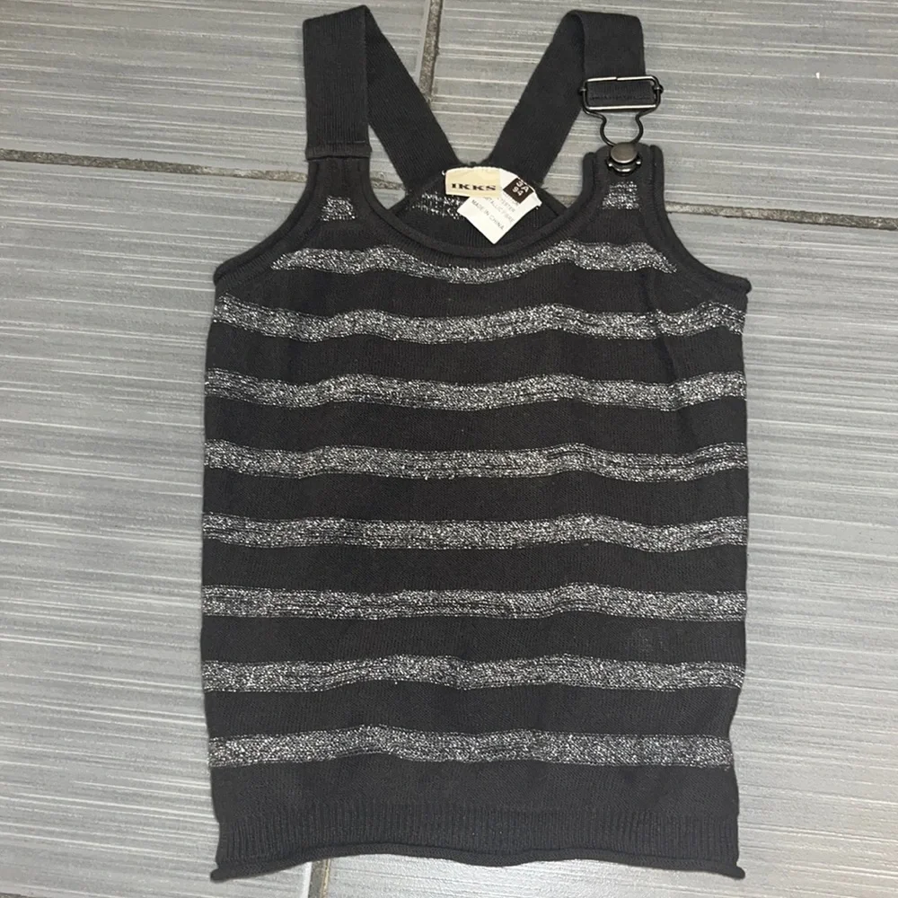 IKKS girls size 3 sleeveless top - Picture 2 of 5